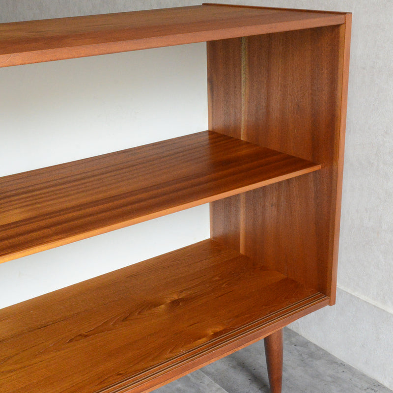 デンマーク ヴィンテージ　チーク キャビネット5-77