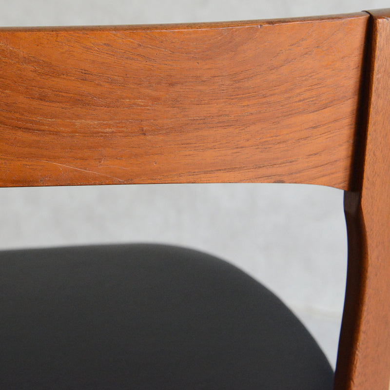 Nathan ネイサン　ダイニングチェアＢ（張替済）