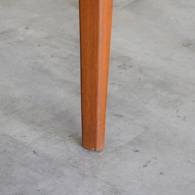 Nathan ネイサン　ダイニングチェアＢ（張替済）