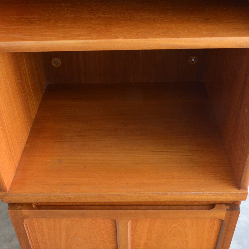 Nathan ネイサン オーディオラック/レコードキャビネット48 (天板隔離再塗装済）