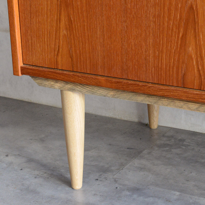 デンマークヴィンテージ 　抽斗付 チークキャビネット  5-152