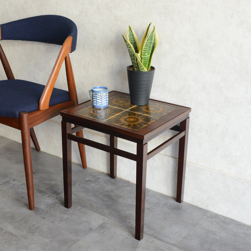 デンマーク ヴィンテージ タイルトップ サイドテーブル6-22(ローズウッド）