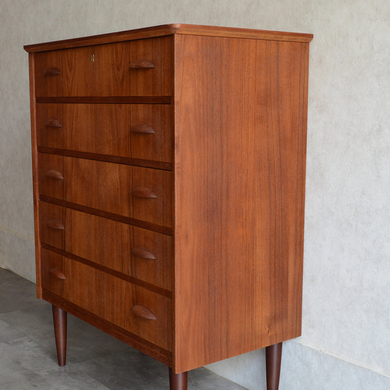 デンマーク ヴィンテージ  チーク 5段チェスト 5-53