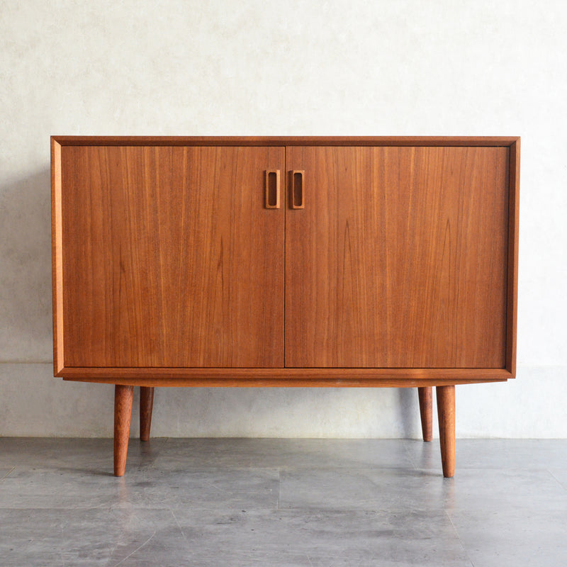 デンマーク ヴィンテージ Johannes Sorth サイドボード5-164
