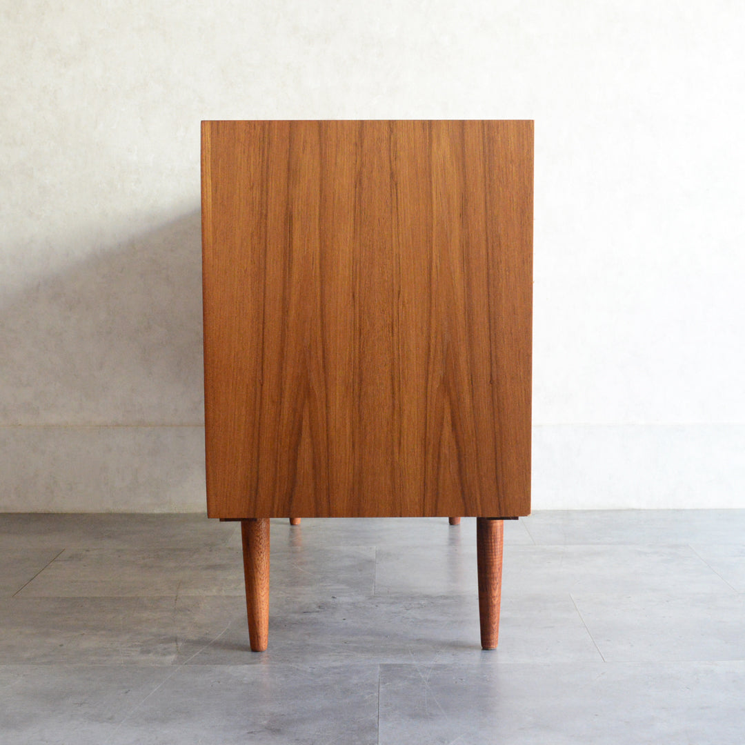 デンマーク ヴィンテージ Johannes Sorth サイドボード5-164