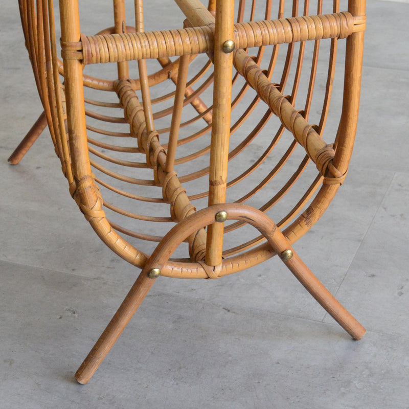 デンマークヴィンテージ　ラタンマガジンラック  6-21