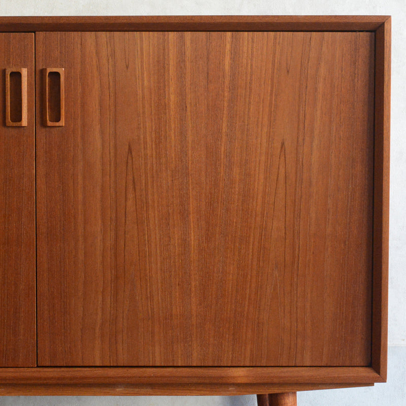 デンマーク ヴィンテージ Johannes Sorth サイドボード5-164