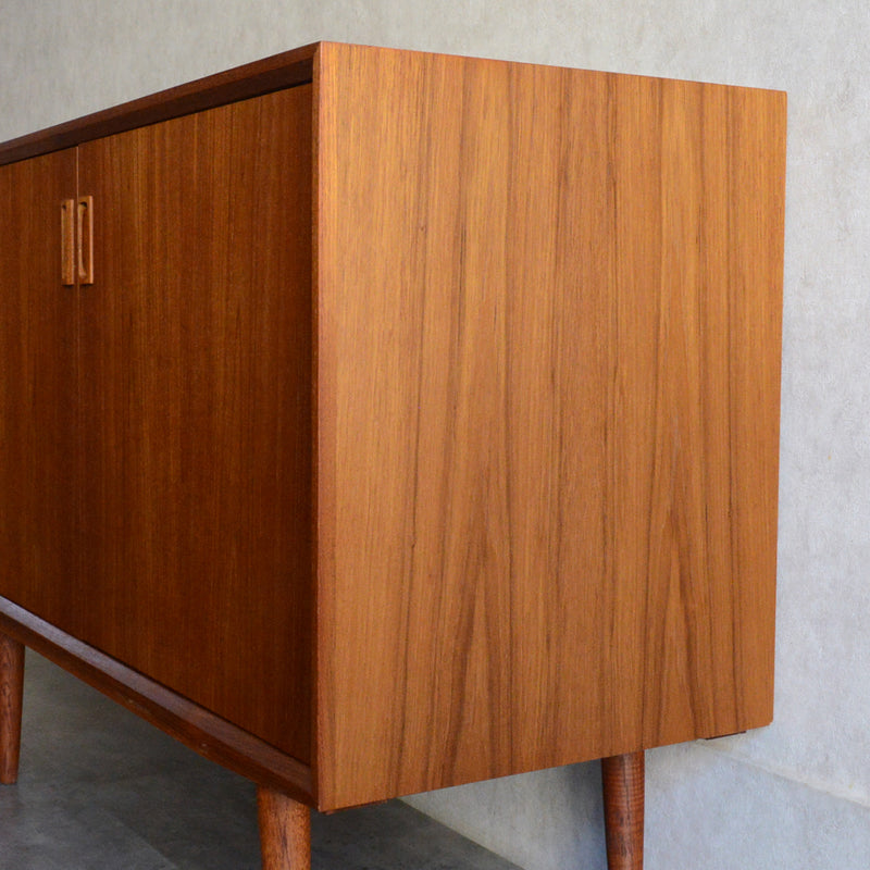 デンマーク ヴィンテージ Johannes Sorth サイドボード5-164