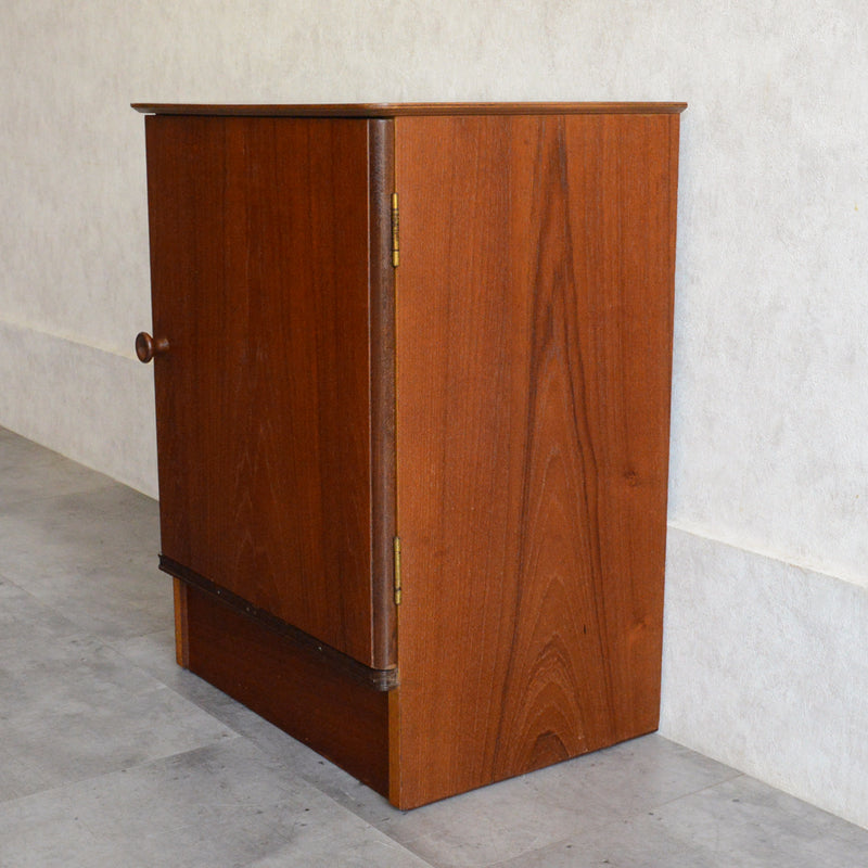 austinsuite オースティンスィート サイドキャビネット09