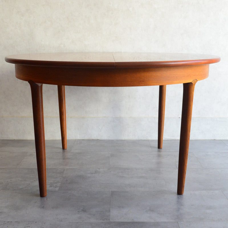 N様見学予約商品　Meredew(メレデュー）エクステンション ラウンド ダイニングテーブル 05(天板剥離再塗装済）