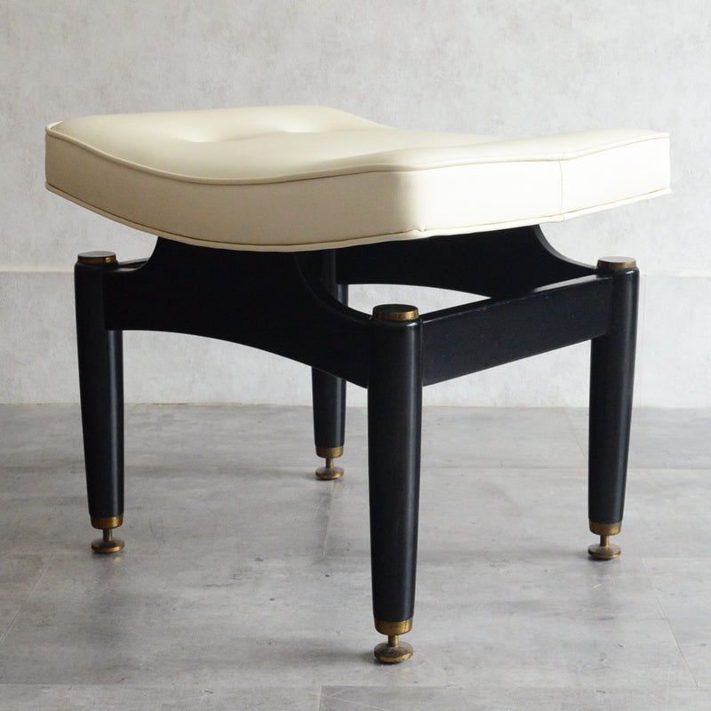 G-PLAN ジープラン  スツール/オットマン01（張替済アイボリーレザー）