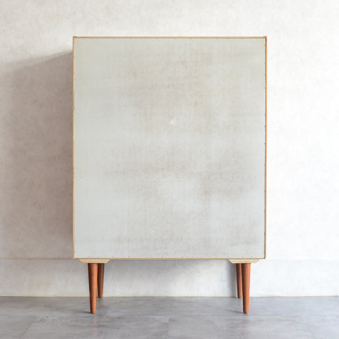 デンマーク ヴィンテージ チークブックシェルフ 8-37（フラップ扉）