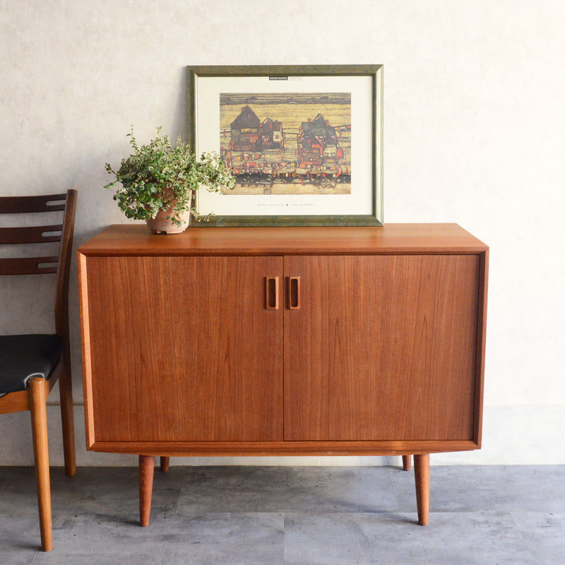 デンマーク ヴィンテージ Johannes Sorth サイドボード5-164