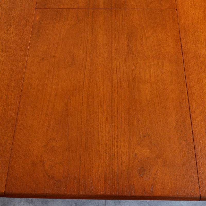 N様見学予約商品　Meredew(メレデュー）エクステンション ラウンド ダイニングテーブル 05(天板剥離再塗装済）