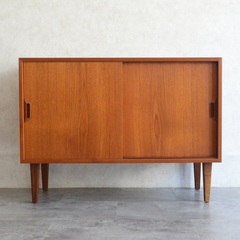 デンマーク ヴィンテージ Sven Ellekaer  チークサイドボード 5-138