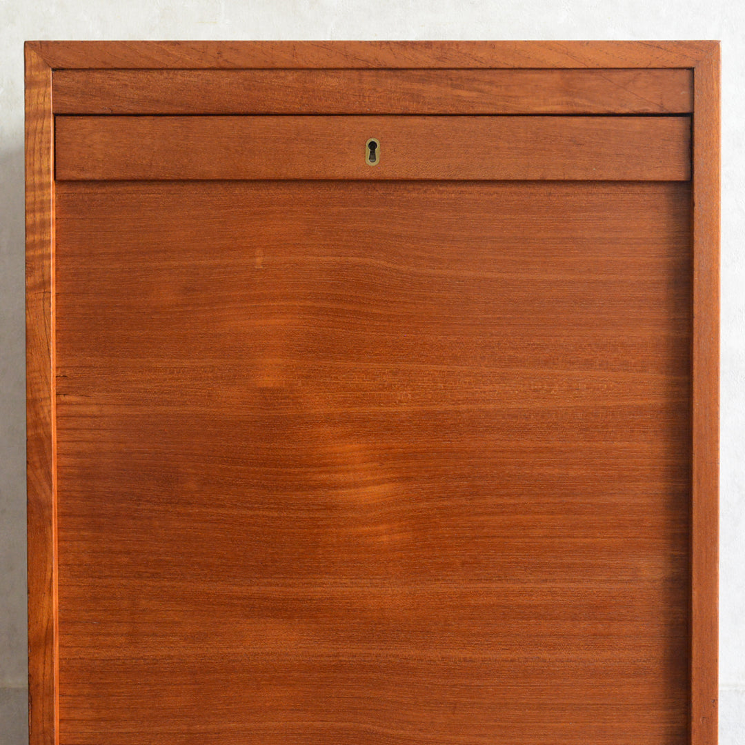 デンマークヴィンテージ  ロールアップファイルキャビネット6-82(鍵付）