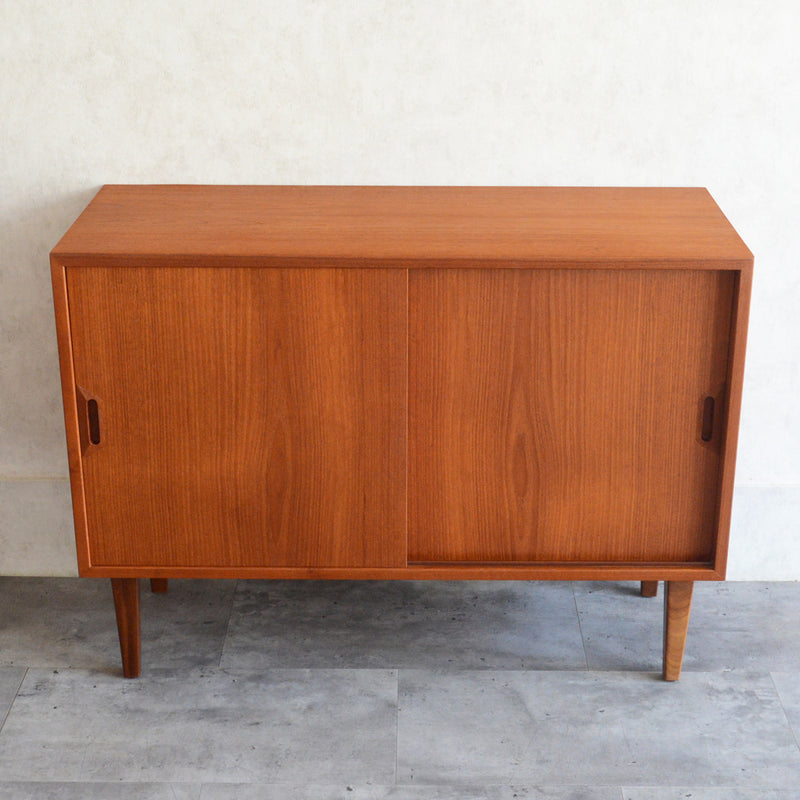 デンマーク ヴィンテージ Sven Ellekaer  チークサイドボード 5-138