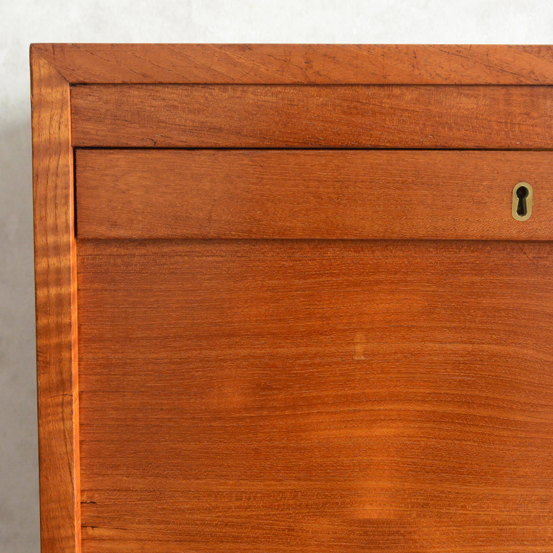 デンマークヴィンテージ  ロールアップファイルキャビネット6-82(鍵付）