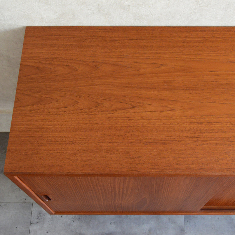 デンマーク ヴィンテージ Sven Ellekaer  チークサイドボード 5-138