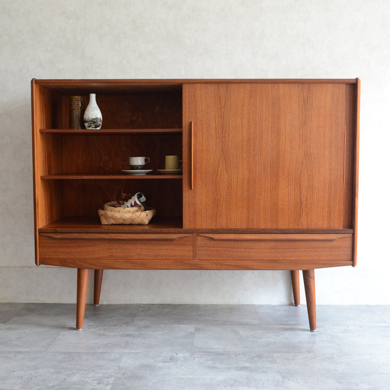 デンマークヴィンテージ チークサイドボード　D-10