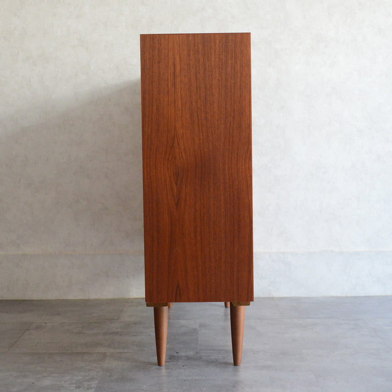 デンマーク ヴィンテージ チーク シェルフ 5-76　（木扉付）