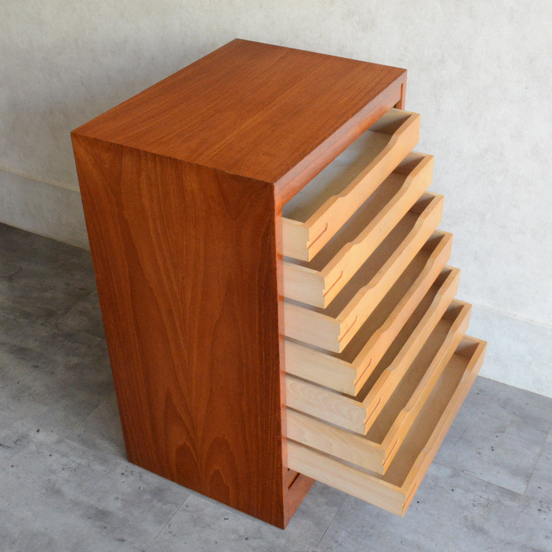 デンマークヴィンテージ  ロールアップファイルキャビネット6-82(鍵付）