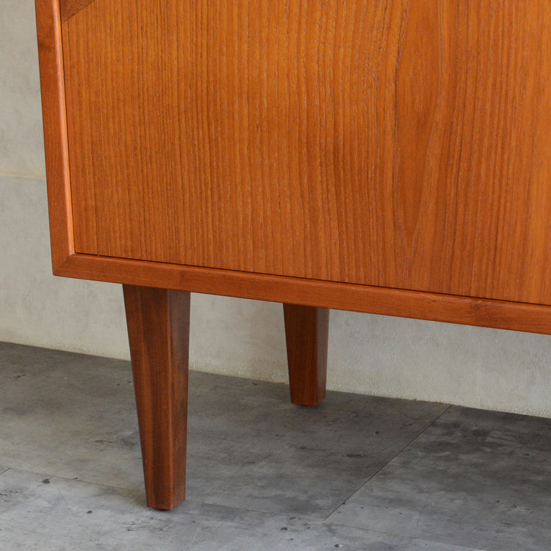 デンマーク ヴィンテージ Sven Ellekaer  チークサイドボード 5-138