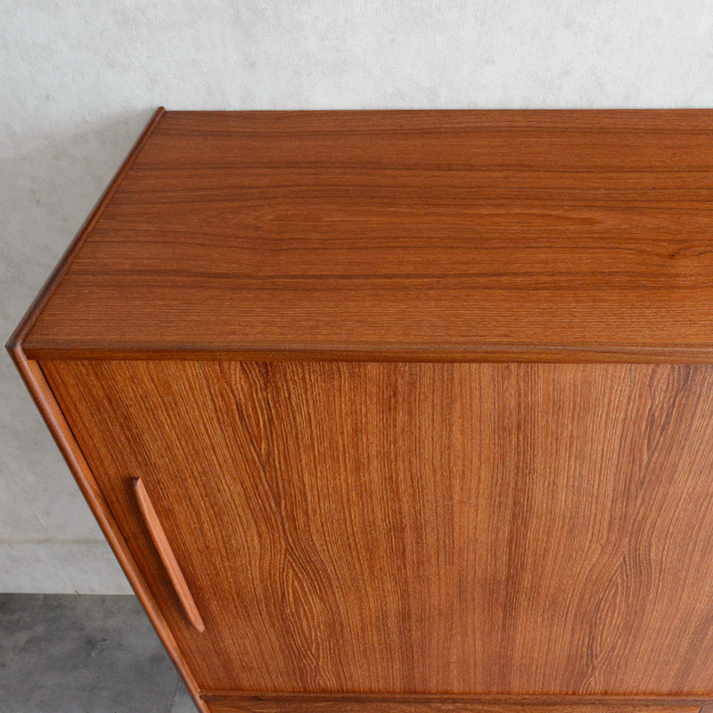 デンマークヴィンテージ チークサイドボード　D-10