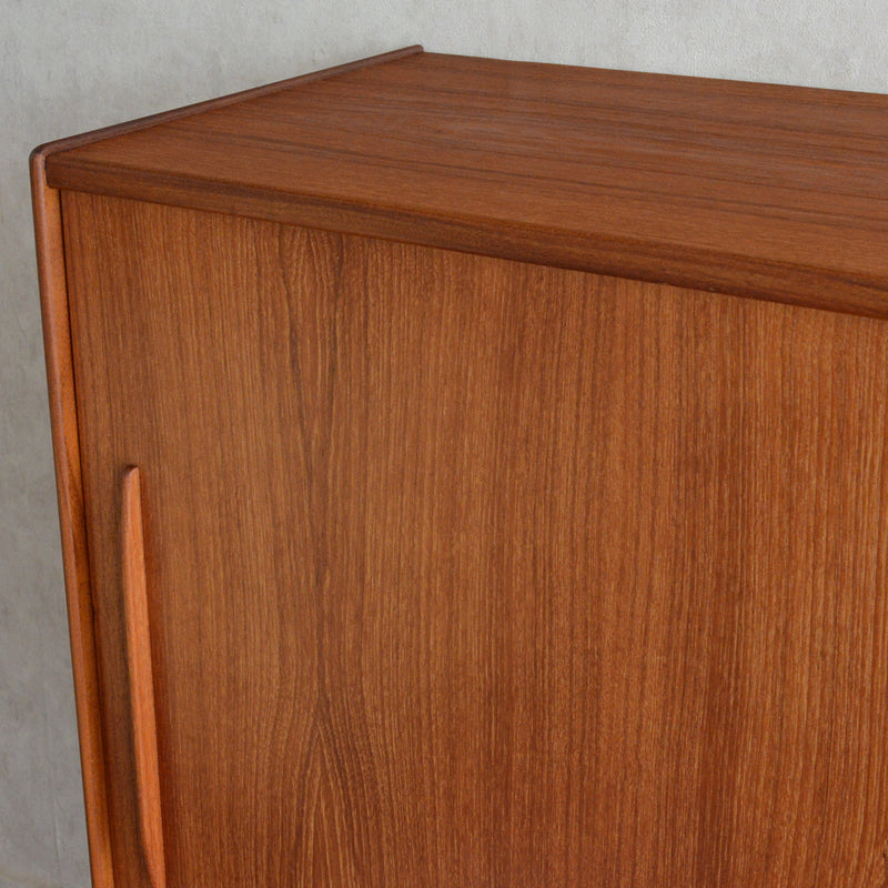 デンマークヴィンテージ チークサイドボード　D-10
