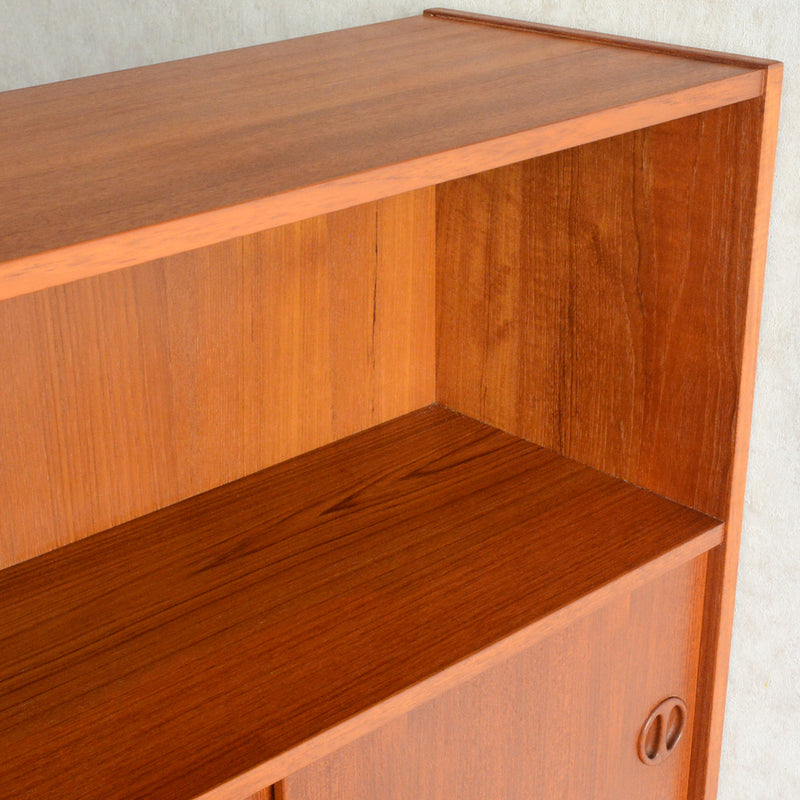 デンマークヴィンテージ チークシェルフ (木扉付）5-174