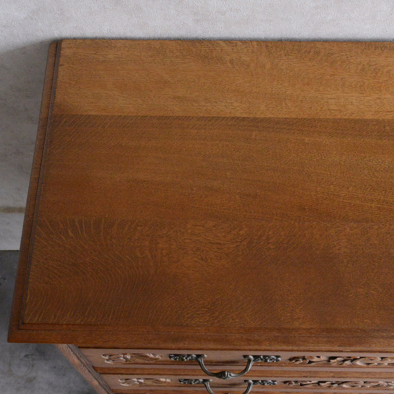 ベルギー クラシック  オークチェスト05(3段）