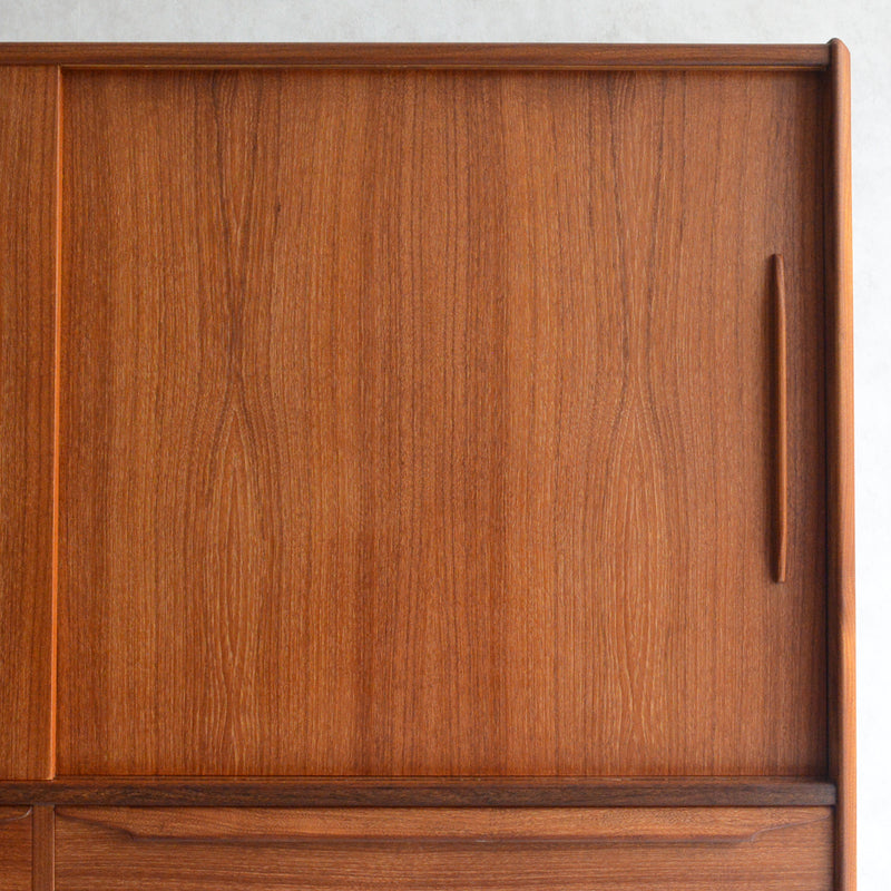 デンマークヴィンテージ チークサイドボード　D-10