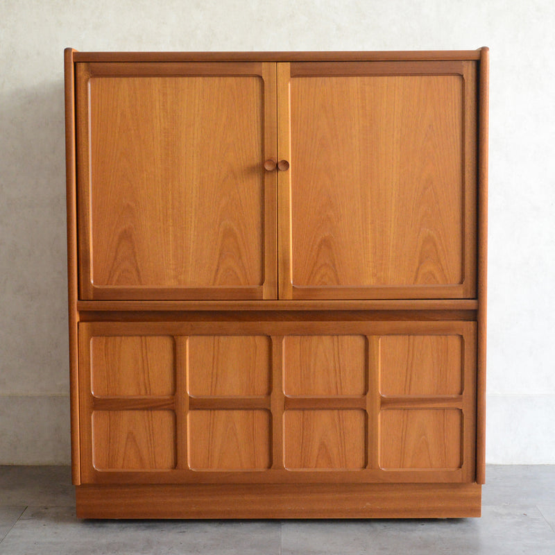 Nathan ネイサン チークテレビキャビネット 54(天板剥離再塗装済）