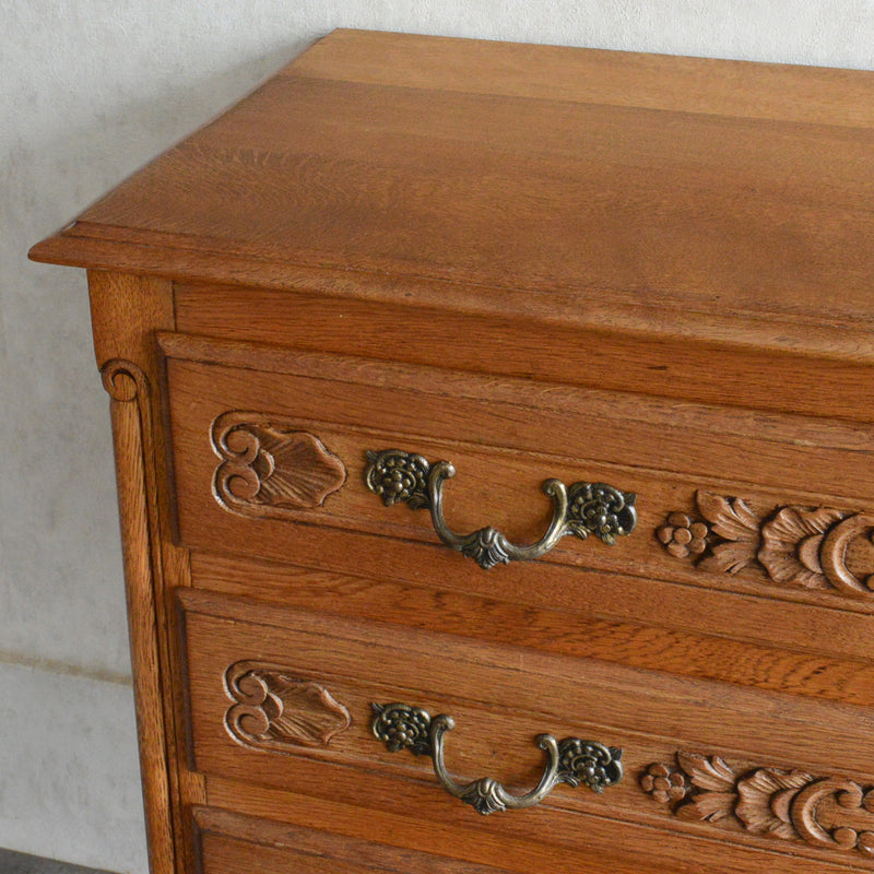 ベルギー クラシック  オークチェスト05(3段）