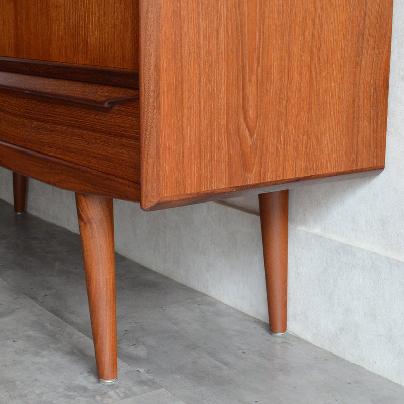 デンマークヴィンテージ チークサイドボード　D-10