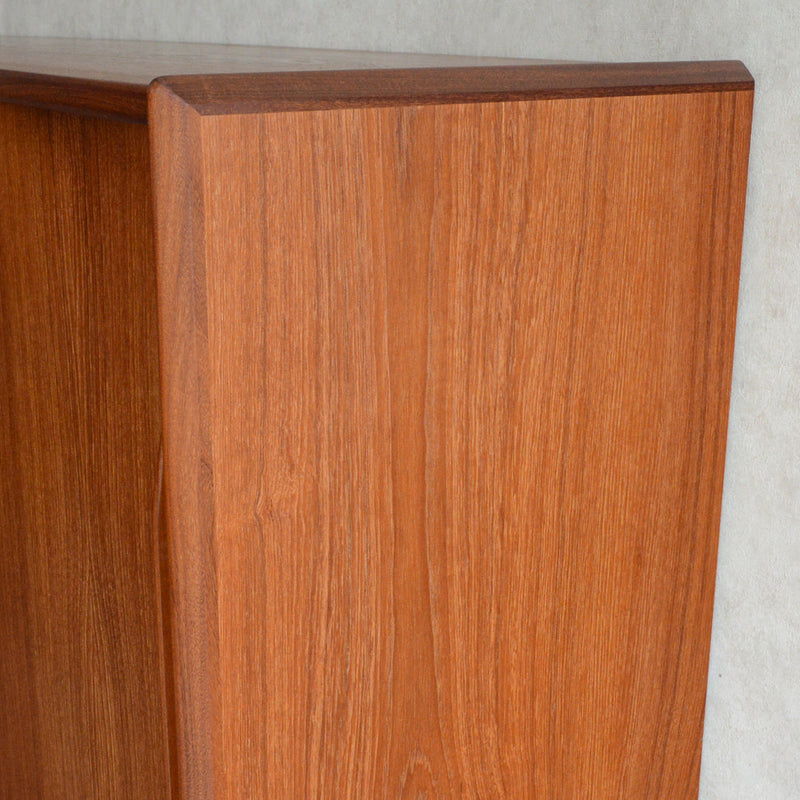 デンマークヴィンテージ チークサイドボード　D-10