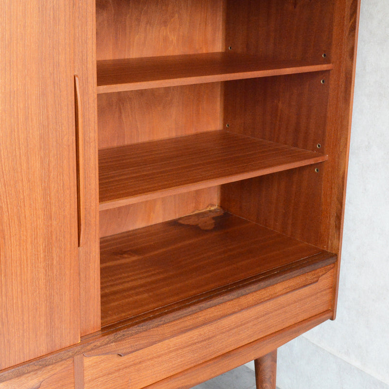 デンマークヴィンテージ チークサイドボード　D-10