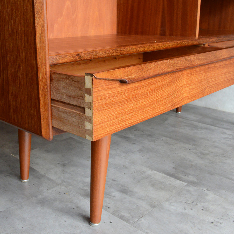 デンマークヴィンテージ チークサイドボード　D-10