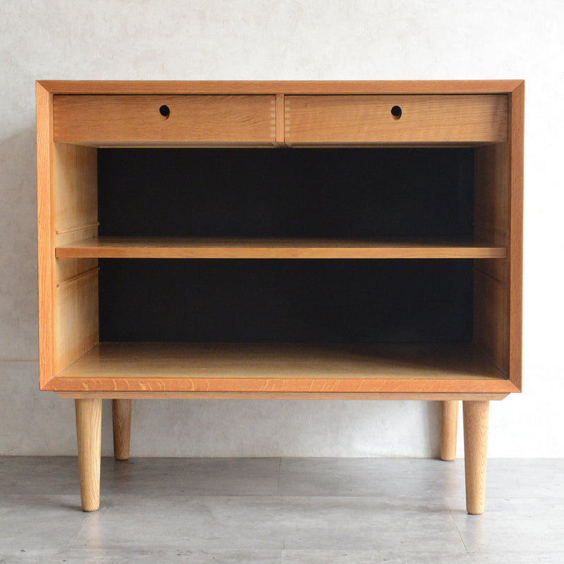 Poul Cadovius デンマーク オークキャビネット (抽斗付）5-134