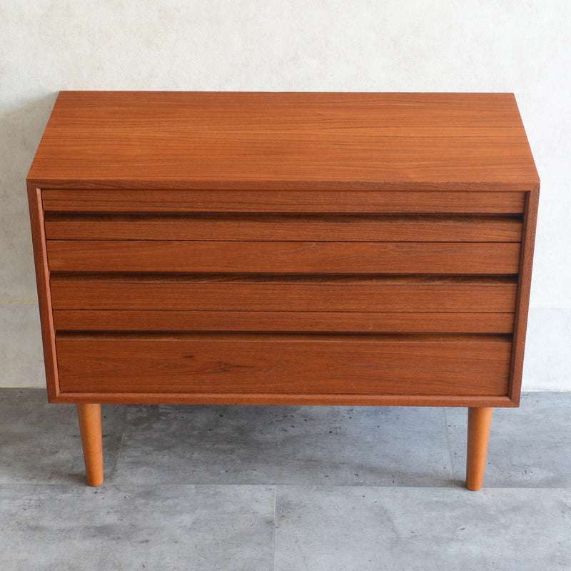 スウェーデン ヴィンテージ  チーク３段チェスト 5-30(ウッドオイル仕上）