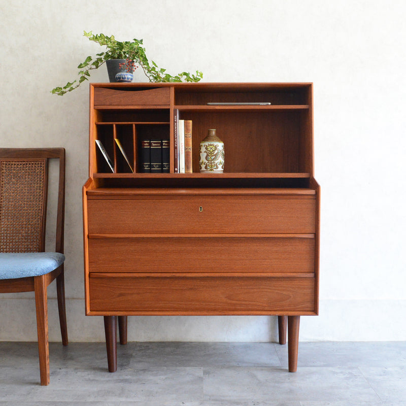 デンマークヴィンテージ　チークビューロー（ミラー付）　D-2