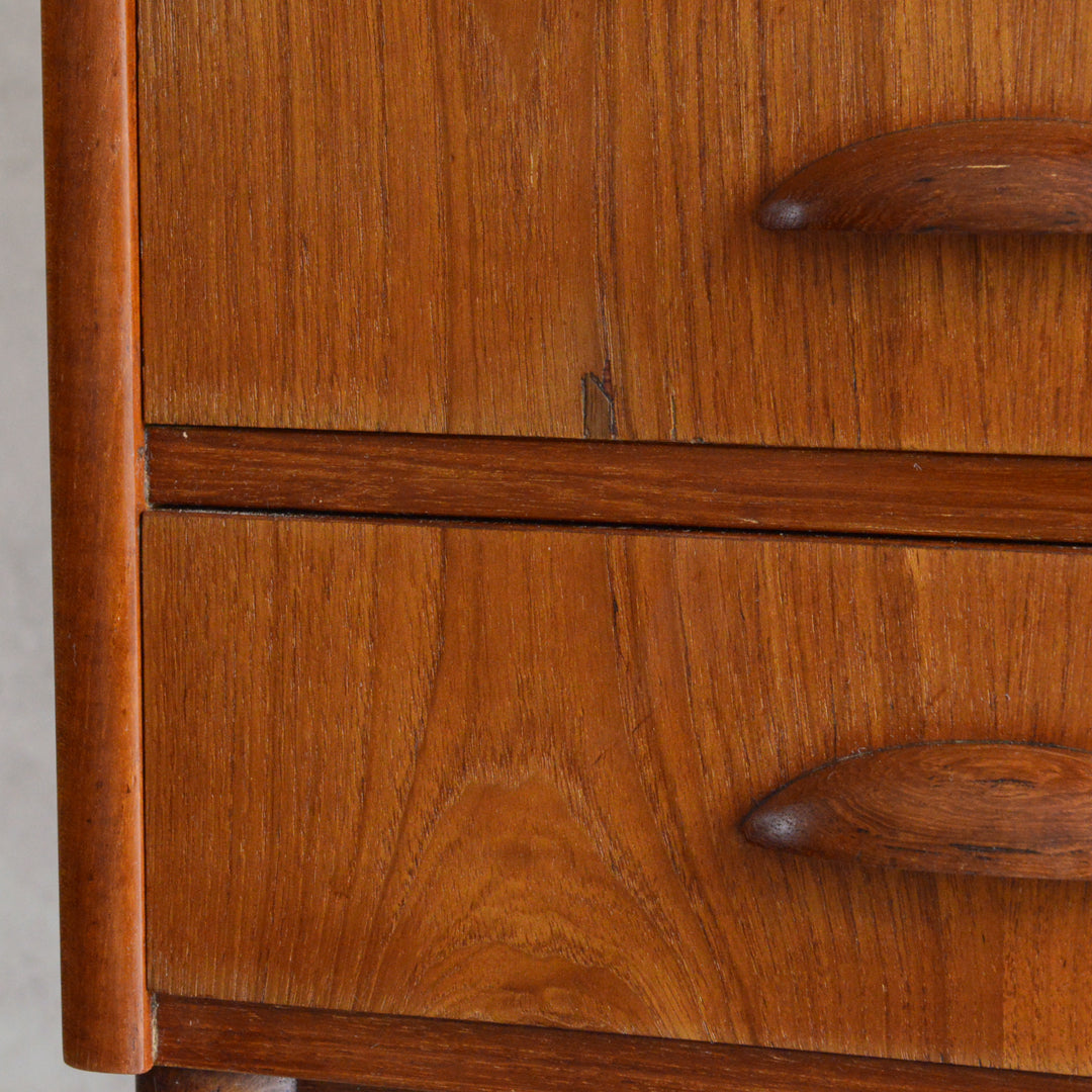 デンマークヴィンテージ　デスク (鍵付）5-167