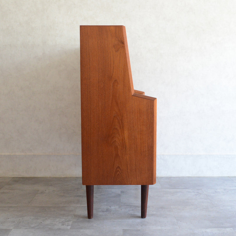 デンマークヴィンテージ　チークビューロー（ミラー付）　D-2