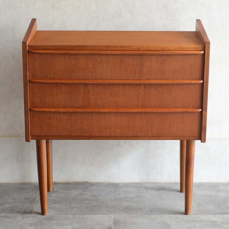 デンマーク ヴィンテージ チーク3段チェスト6-9 (ウッドオイル仕上）