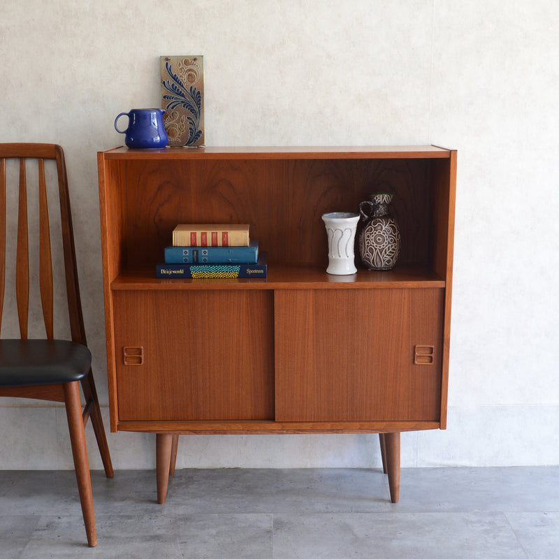 デンマーク ヴィンテージ シェルフ 5-38（木扉付）