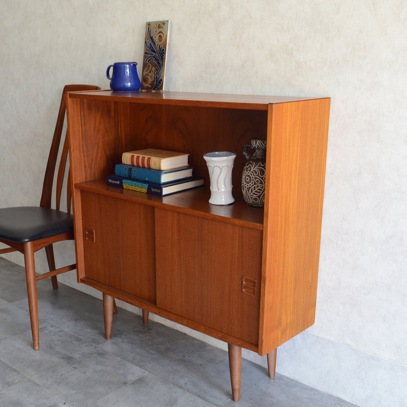 デンマーク ヴィンテージ シェルフ 5-38（木扉付）