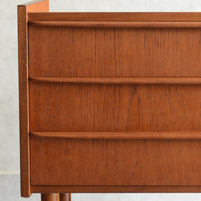 デンマーク ヴィンテージ チーク3段チェスト6-9 (ウッドオイル仕上）