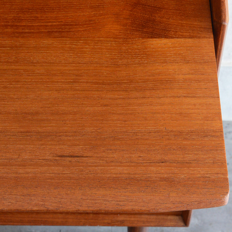 デンマークヴィンテージ　チークビューロー（ミラー付）　D-2