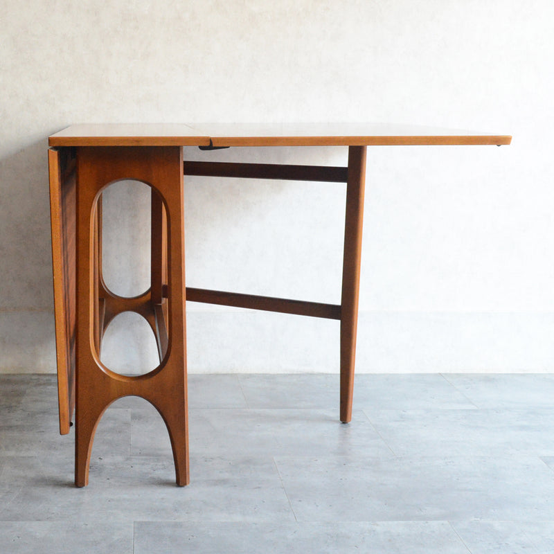 ミッドセンチュリー ヴィンテージ　ゲートレッグダイニングテーブル51 (レクタングル・天板剝離再塗装済）