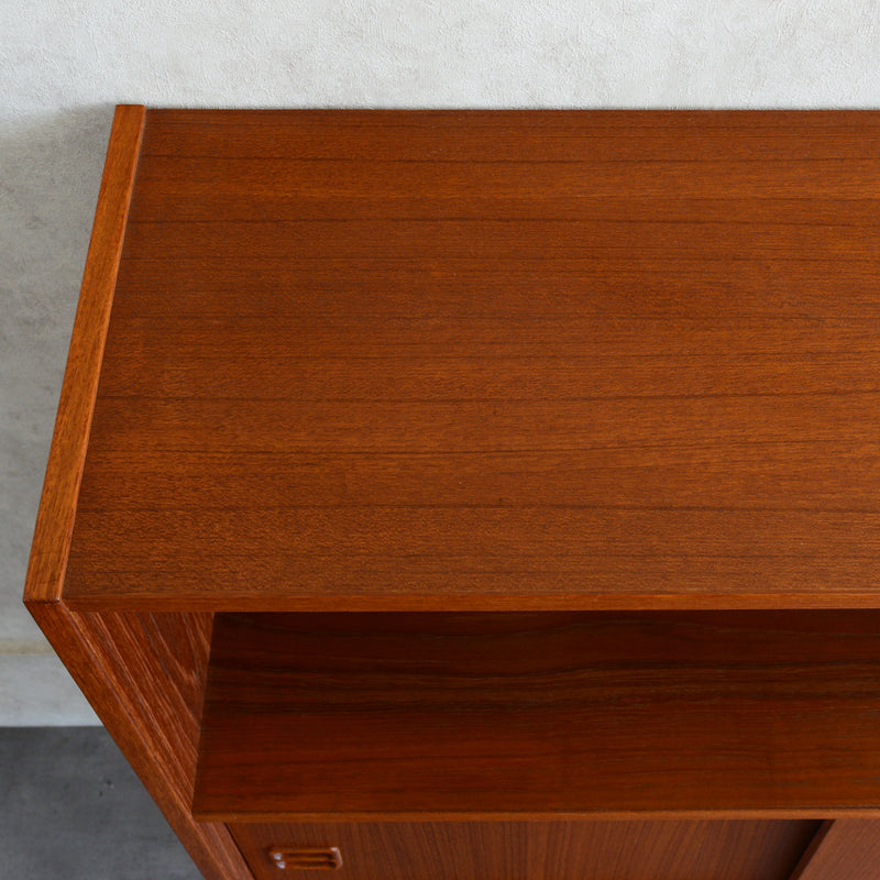 デンマーク ヴィンテージ シェルフ 5-38（木扉付）